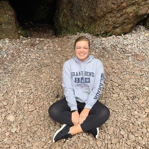 Meet your Posher, Emma